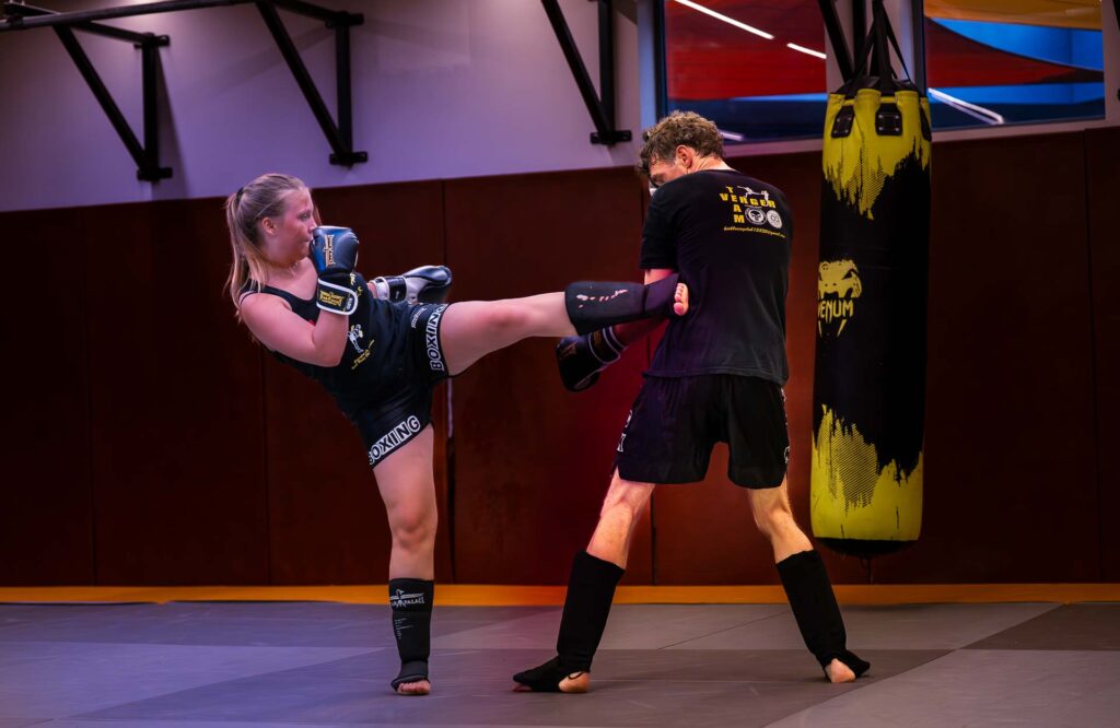 sylvie-jacquelin-photographe-labedoule-photoshoot-sport-arts-martiaux-kickboxing
